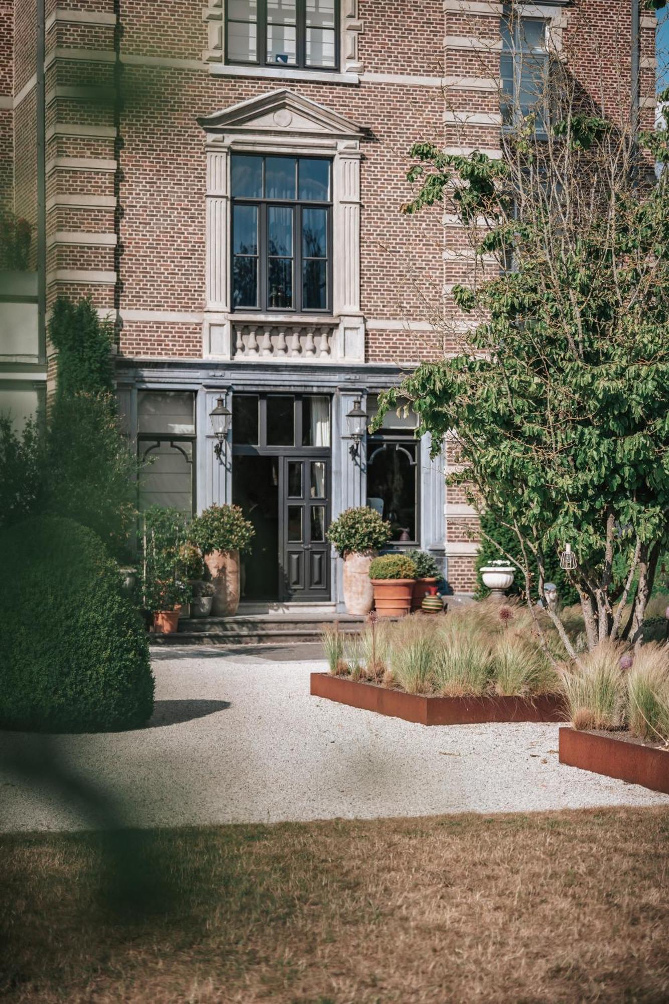 B&B Maison Mairie Хаселт Екстериор снимка