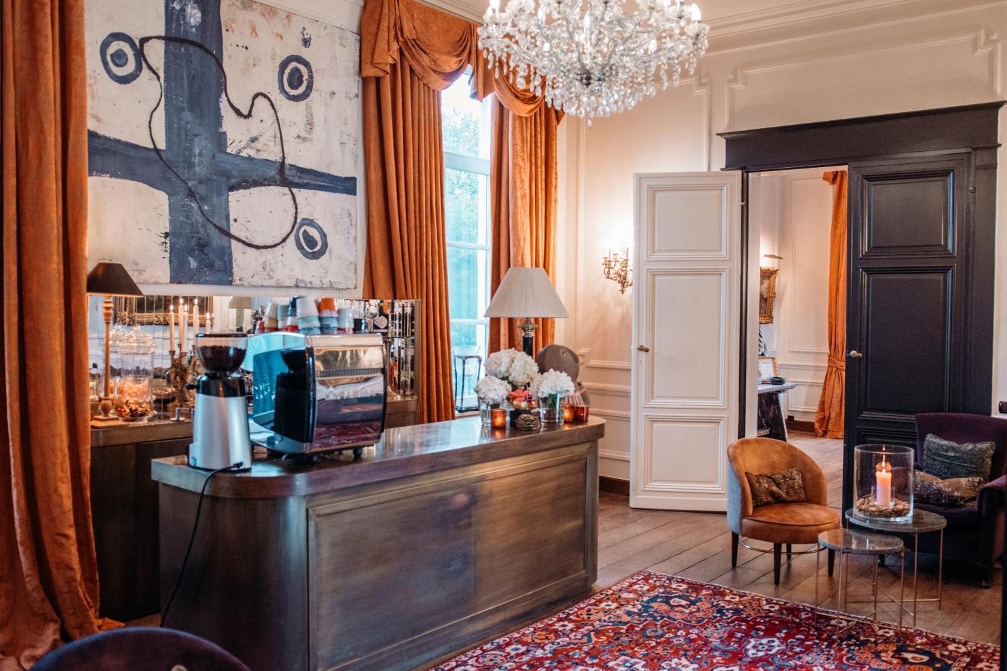 B&B Maison Mairie Хаселт Екстериор снимка